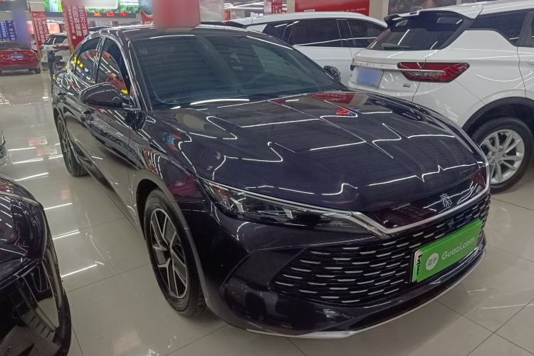 Used BYD Qin L 2024 DM-i 80KM Beyond Model Front Right 45 Deg