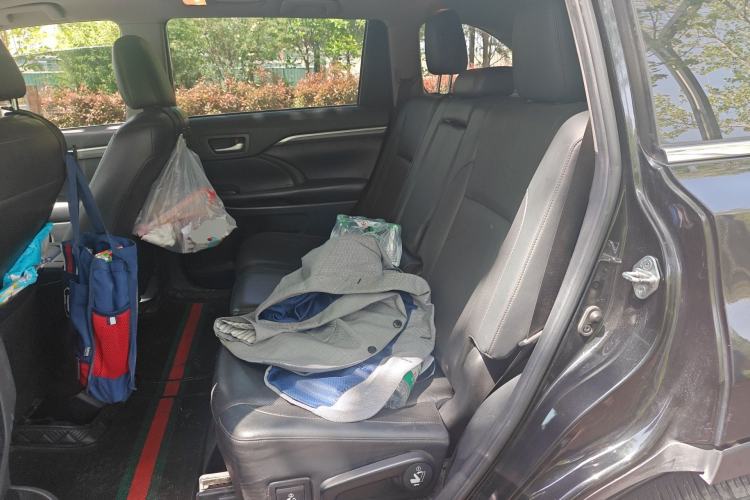 Used Toyota Highlander 2018 2.0T Four-Wheel Drive Supreme Edition 7-Seater China VI
