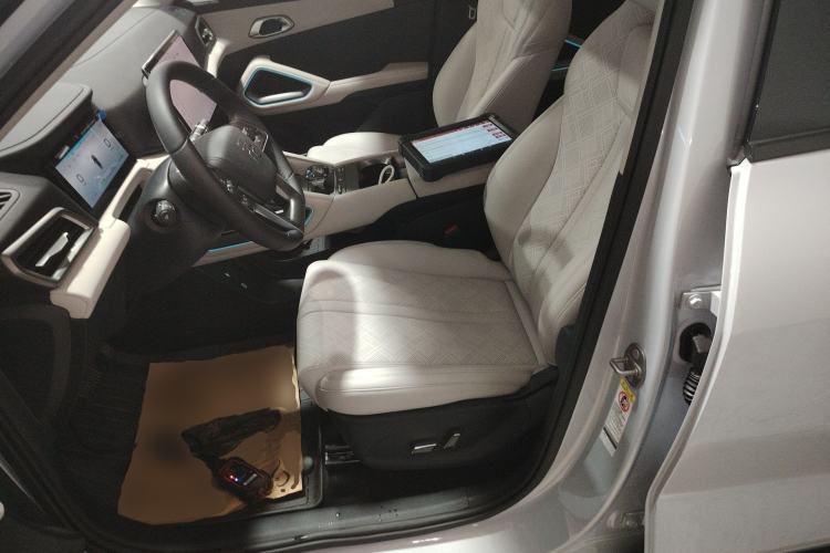 Used BYD Yuan UP 2024 401KM Beyond Edition
