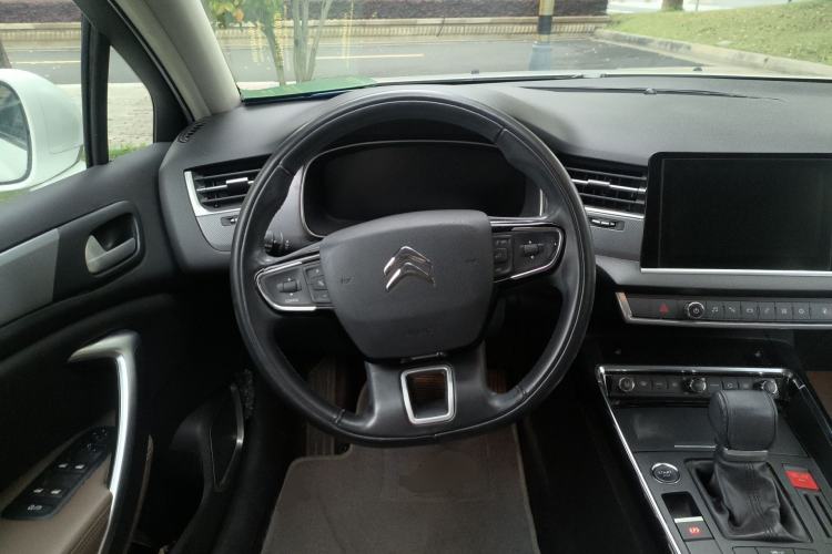 Used Citroen C5 2017 380THP Automatic Prestige Edition Steering Wheel