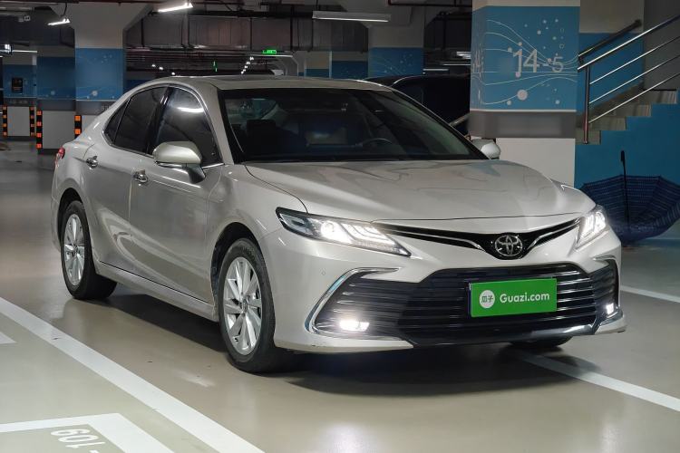 Used Toyota Camry 2021 2.0G Luxury Edition Exterior 2