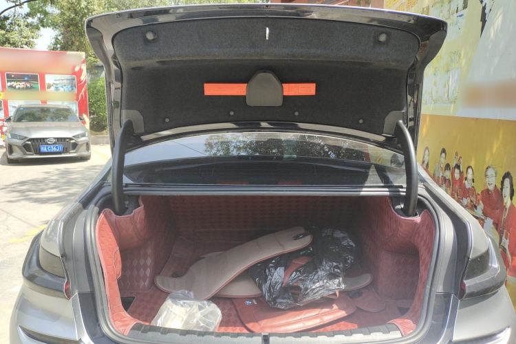 Used BMW 3 Series 2021 325Li M Sport Package Trunk