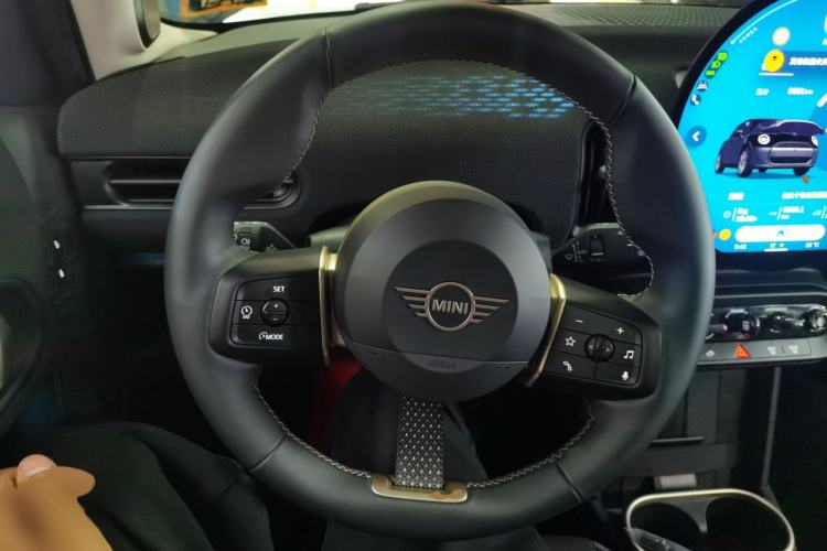 Used MINI MINI 2025 1.5T COOPER Classic Edition Five-Door Version