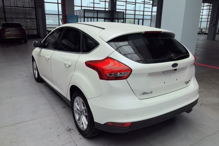 Used Ford Focus 2015 Hatchback EcoBoost 180 Automatic Elite Model Rear Left 45 Deg