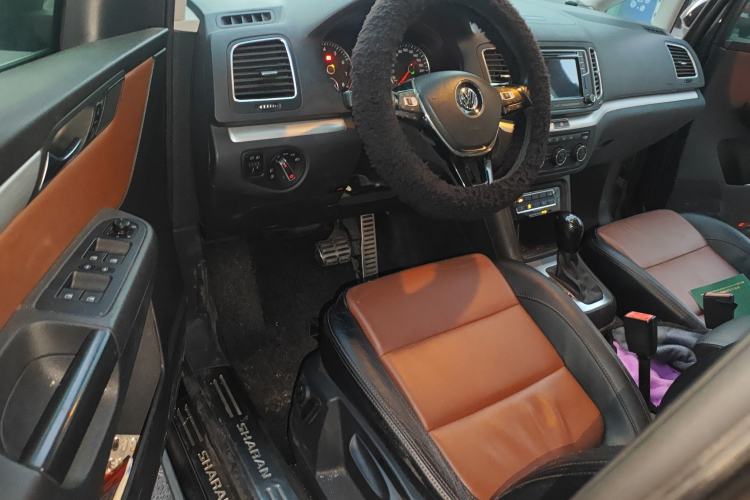 Used Volkswagen Sharan 2016 380TSI Comfort Edition 7-Seater Driver Seat