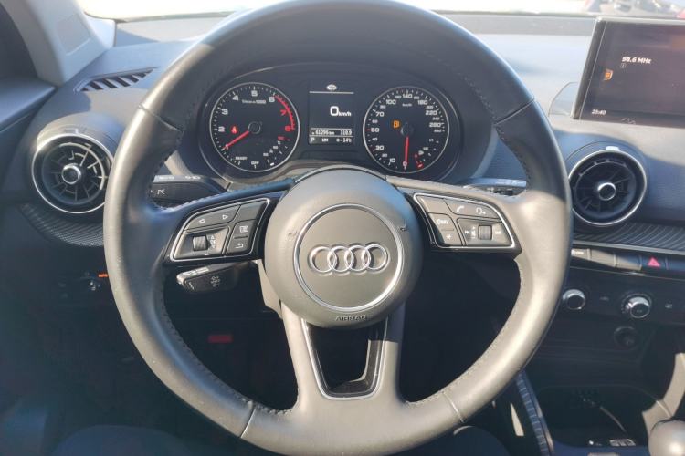 Used Audi Q2L 2018 35 TFSI Launch Exclusive Edition China V