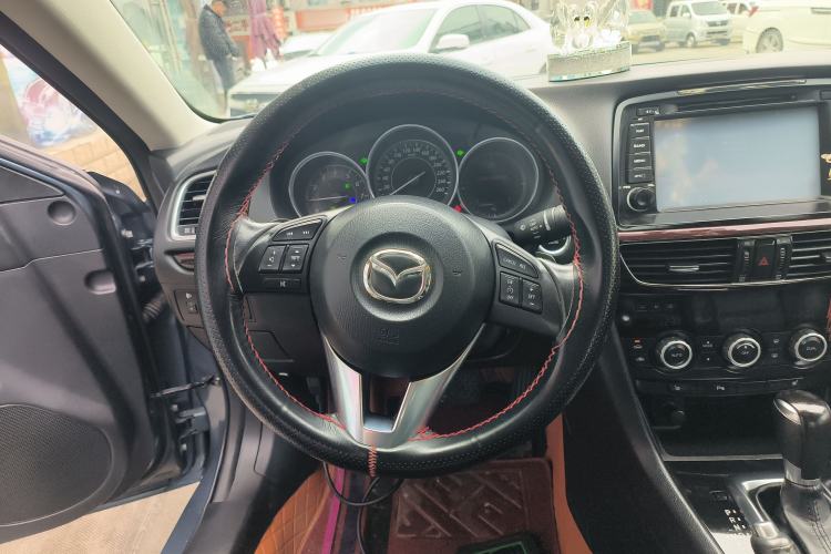 Used Mazda Atenza 2014 2.0L Blue Sky Deluxe Edition
