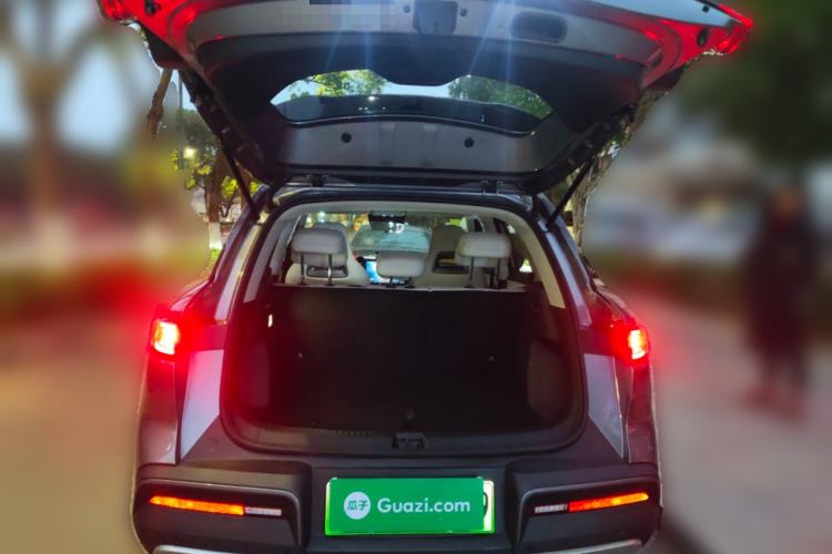 Used BYD Yuan UP 2025 Intelligent Driving Version 401 KM Dynamic Edition Trunk