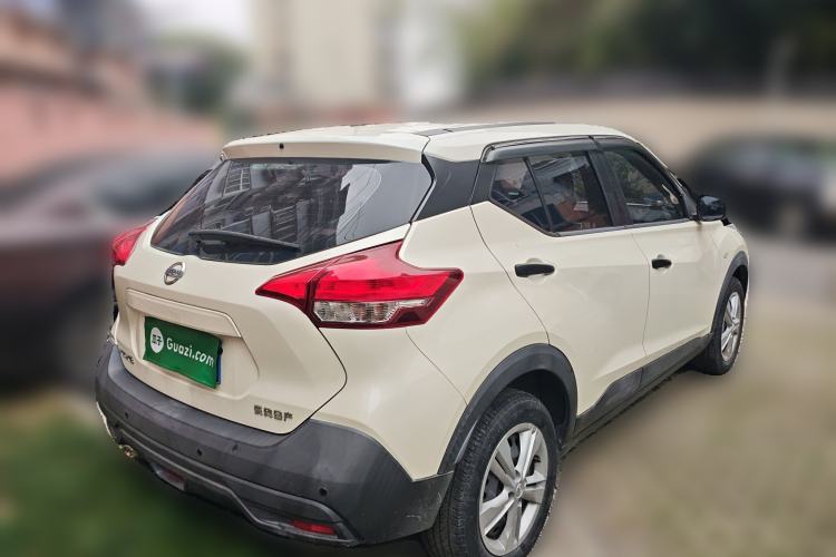 Used Nissan Kicks 2019 1.5L Manual Cool Edition