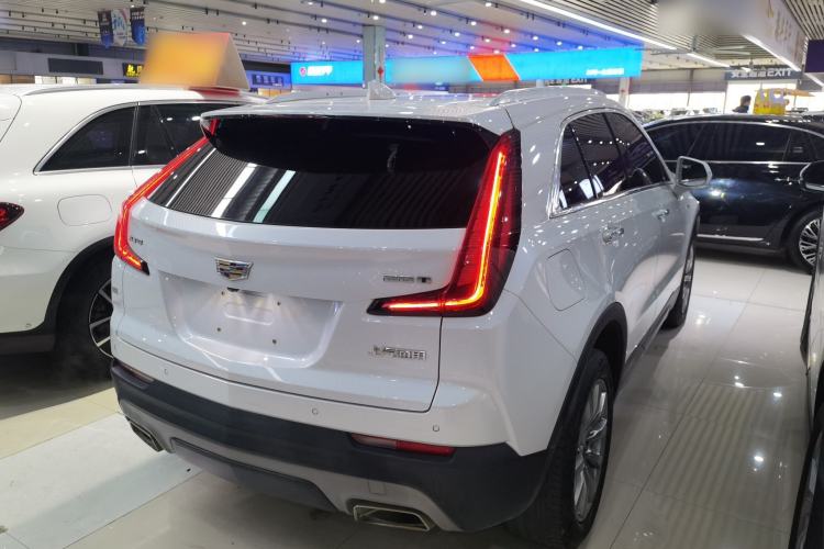 Used Cadillac XT4 2020 28T Two-Wheel-Drive Leading Version