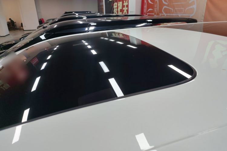 Used Zeekr 009 2024 Six-Seat Executive Version 4WD 108 kWh
