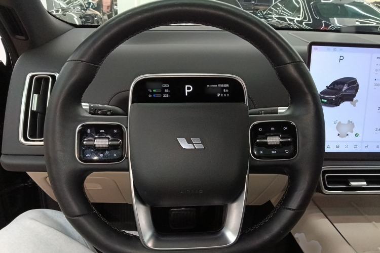 Used Li Auto L9 2022 Max model
