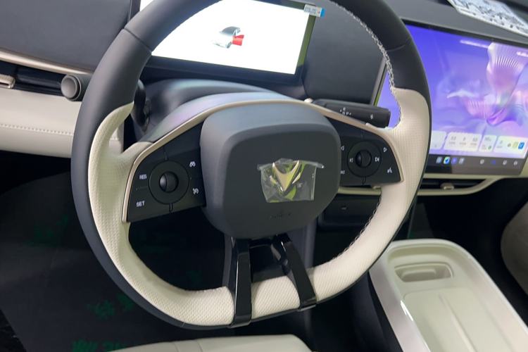 Used ARCFOX T1 2025 Model 320 PRO
