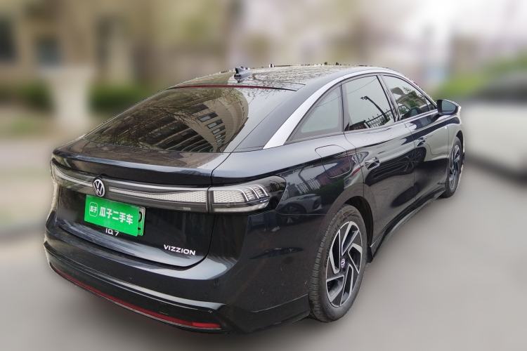 Used Volkswagen ID.7 VIZZION 2024 PRO Model Rear Right 45 Deg
