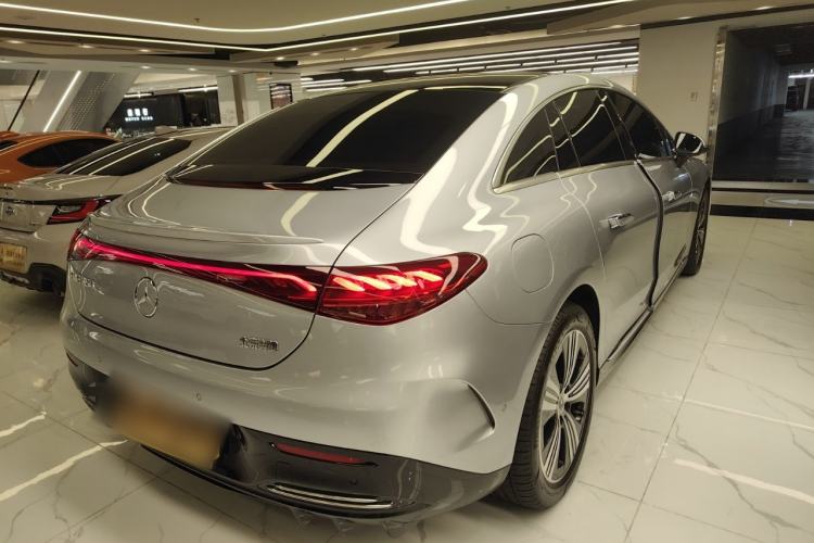 Used Mercedes-Benz EQE 2022 350 Luxury Edition Rear Right 45 Deg
