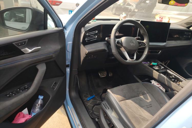 Used Volkswagen Tiguan L 2024 PRO 380TSI Four-Wheel Drive R-Line Prestige Edition
