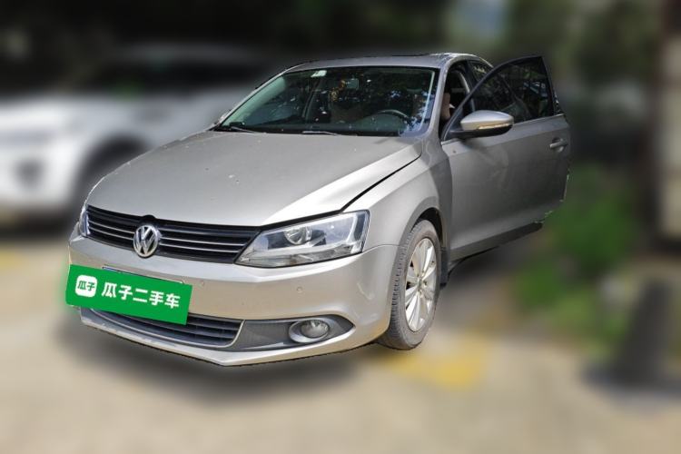 Used Volkswagen Sagitar 2014 Revised Version 1.4TSI Automatic Luxury Edition