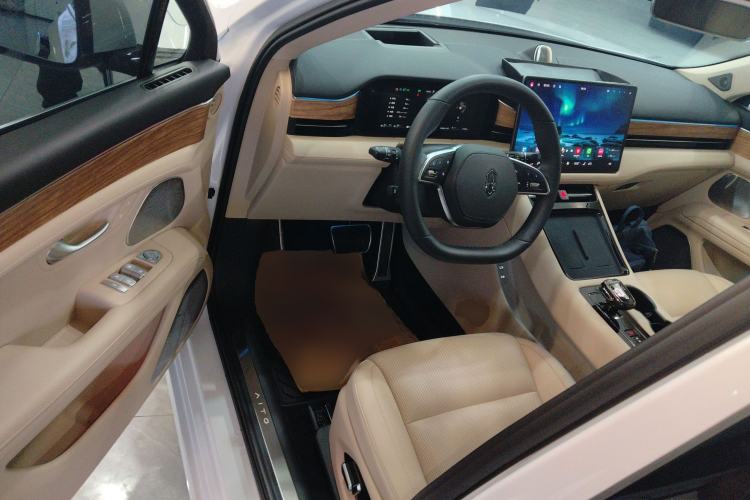 Used Hima AITO M5 2023 Extended-Range Rear-Drive Intelligent Driving Version Driver Seat