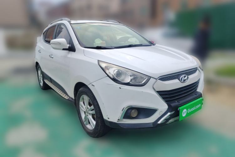 Used Hyundai ix35 2013 2.0L Automatic Two-Wheel Drive Smart GLS China IV Standard