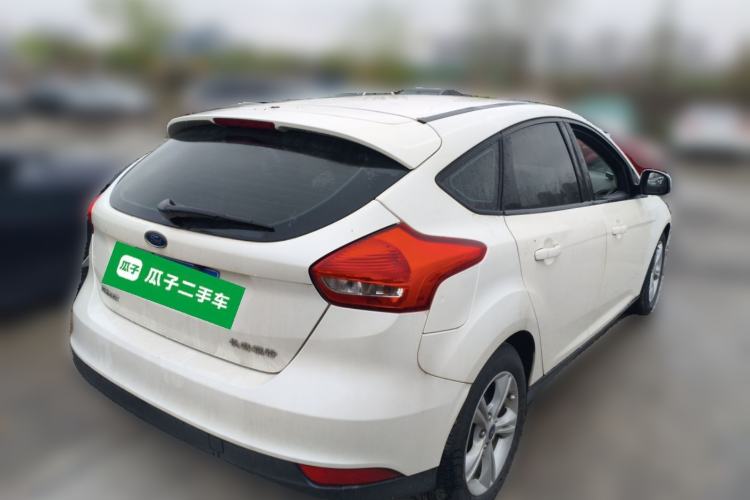 Used Ford Focus 2015 Hatchback 1.6L Automatic Comfort Model Rear Right 45 Deg