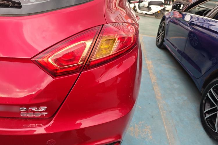 Used CHANGAN Eado 2017 RS 1.5T DCT Sharp Edition
