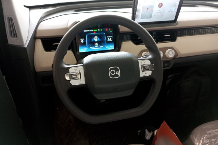 Used Chery QQ Ice Cream 2024 Facelifted 205km Sundae Steering Wheel