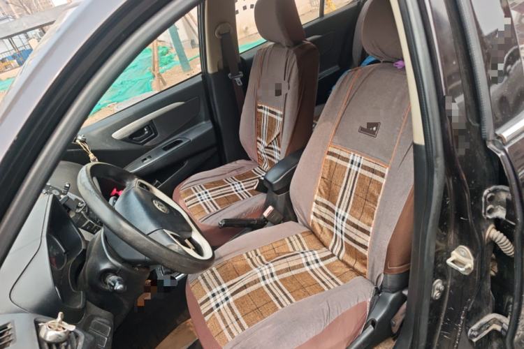 Used FAW Xiali N7 2013 1.3L Manual Luxury Model Left Front Seat