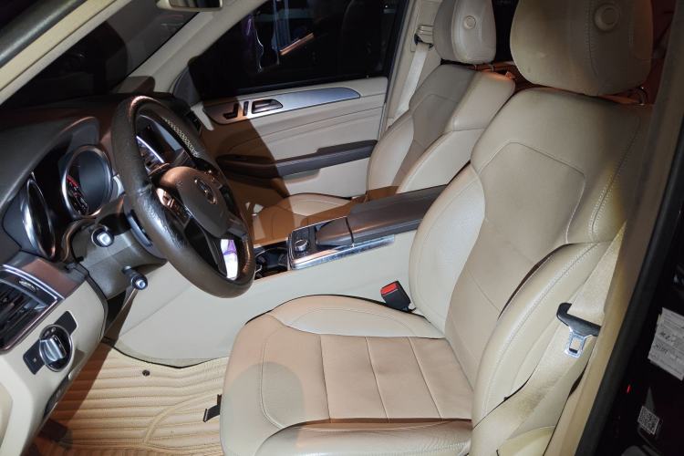 Used Mercedes-Benz M-Class 2014 ML 320 4MATIC Left Front Seat