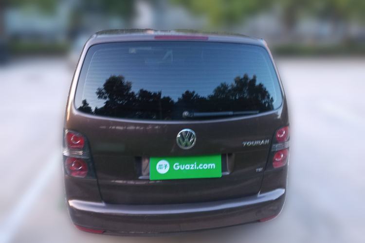 Used Volkswagen Touran 2013 1.4T Manual Fashion Edition 5 Seats