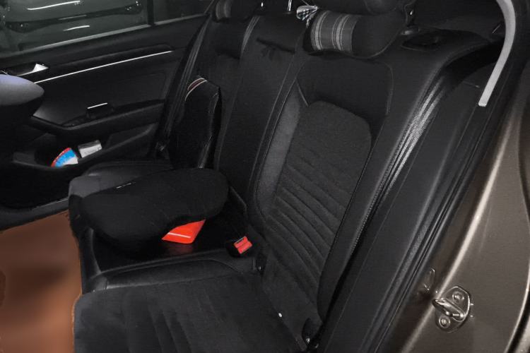 Used Volkswagen Magotan 2018 330TSI DSG Luxury Model