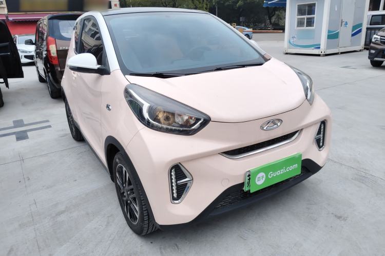 Used Chery Little Ant 2022 Sweet Pink Edition Half-Sugar Version Lithium Iron Phosphate 29.2 kWh 30 kW 301 km