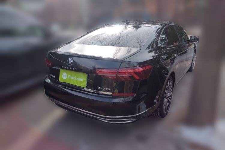 Used Volkswagen Passat 2020 Revised Version 330TSI Luxury Edition China VI Standard
