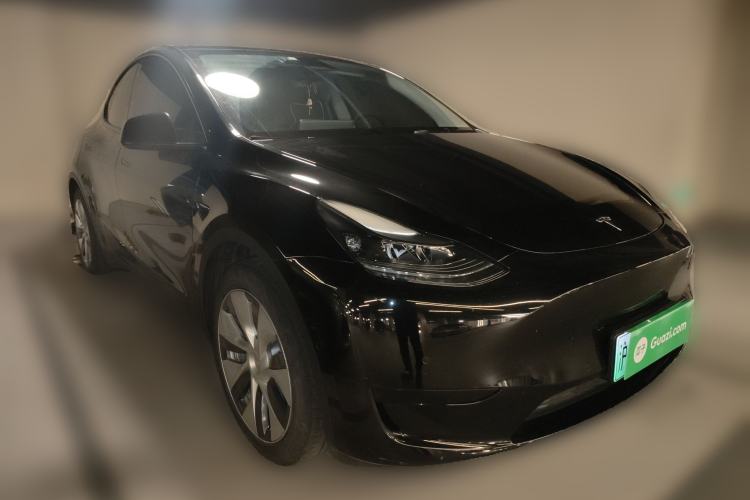 Used Tesla Model Y 2022 Rear-Wheel-Drive Version
