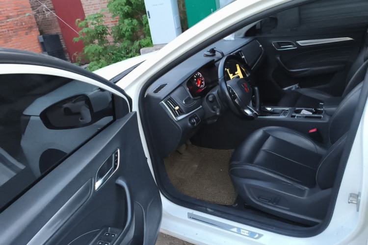 Used Roewe i6 2018 20T Automatic Internet Smart Edition Driver Seat