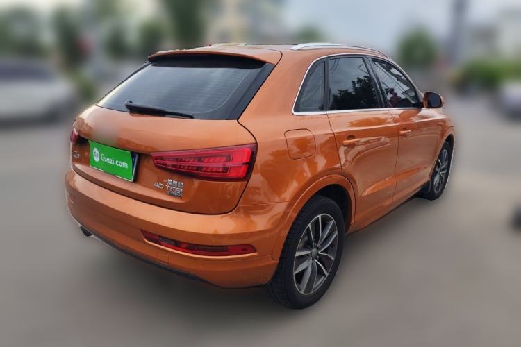 Used Audi Q3 2016 40 TFSI quattro all-wheel-drive sport model
