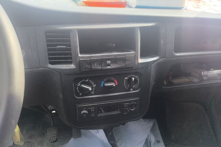 Used Wuling Zhiguang 2020 1.2L Van Utility Model China VI Emission Standard 2 Seats LSI
