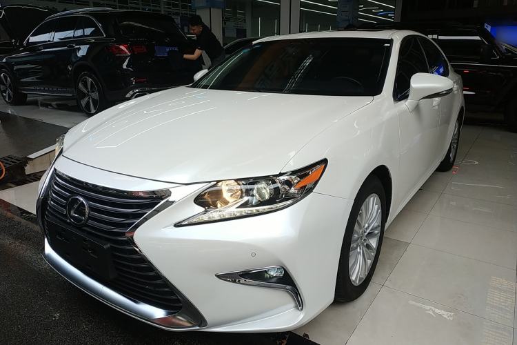 Used Lexus ES 2016 200 Midnight Special Limited Edition