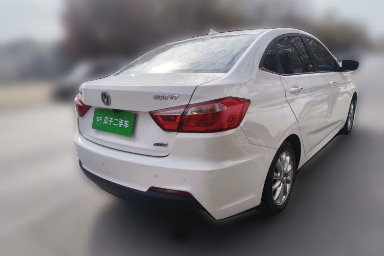 Used CHANGAN Alsvin V7 2015 1.6L Automatic Enjoyment Model China IV Standard
