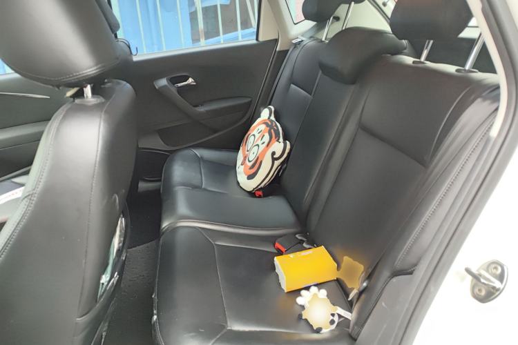 Used Volkswagen Polo 2016 1.6L Automatic Comfort Model