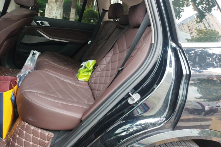 Used BMW X5 2022 xDrive 30Li Luxury M Sport Package