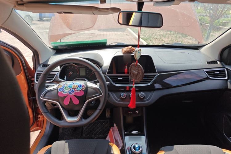 Used Baojun 310 2017 1.5L Automatic Fashion Model