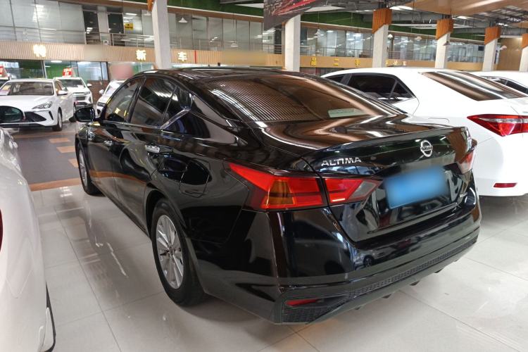 Used Nissan Teana 2019 2.0L XL Comfort Edition Rear Left 45 Deg