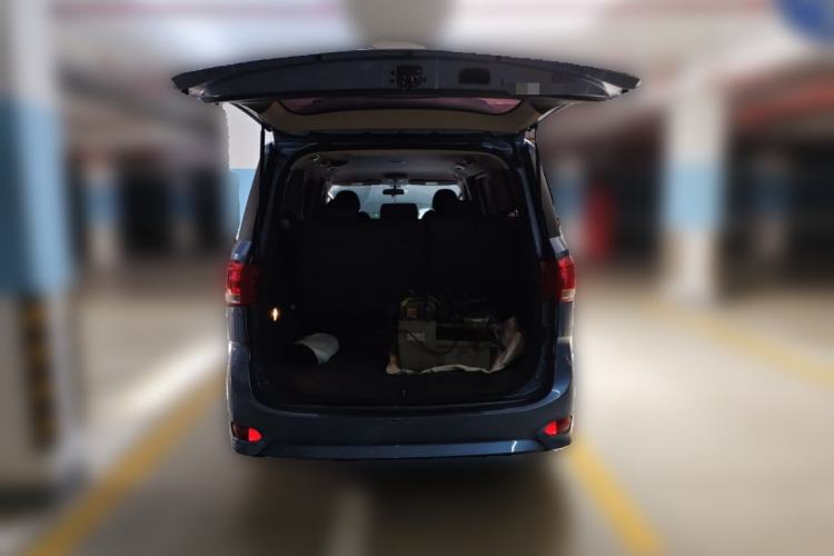 Used SAIC MAXUS G10 2016 2.0T Automatic Elite Edition Trunk