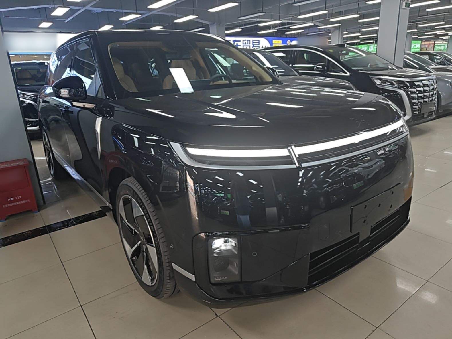 XPeng GX 2026 Model Range-Extended 1585 All-Wheel-Drive UltraSE — снимка 3