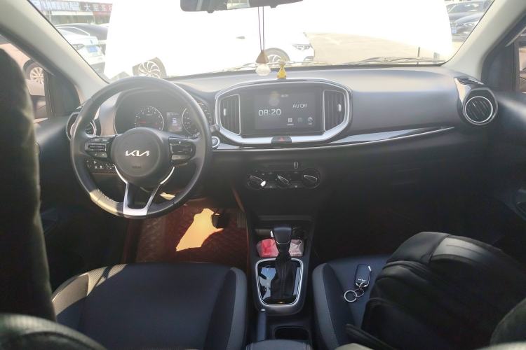 Used Kia kx1 Stonic 2021 1.4L CVT Fun Edition Center Console