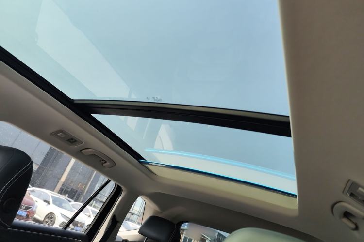 Used Volkswagen Tiguan L 2021 330TSI Automatic Two-Wheel Drive R-Line Enhanced Edition