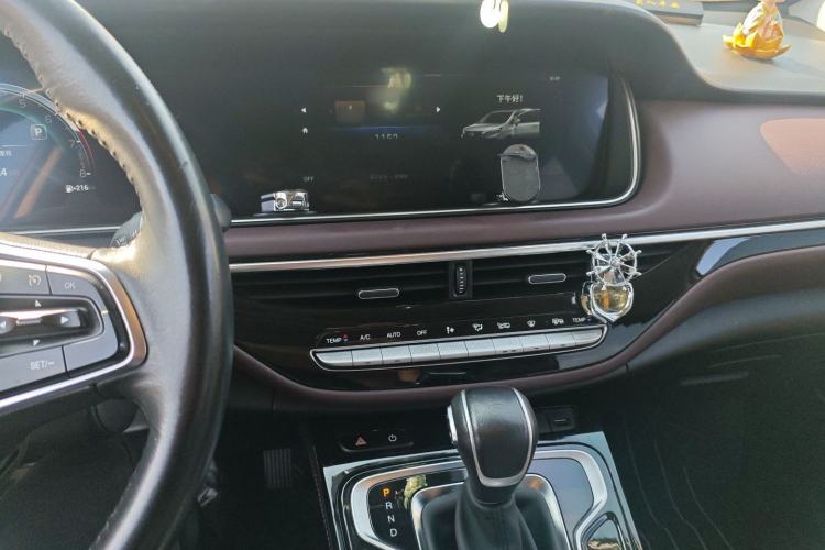 Used GAC Trumpchi M6 2023 PRO 270T DCT Luxury Edition
