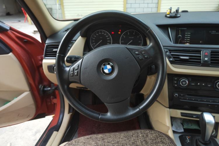 Used BMW X1 2012 sDrive18i Luxury Edition