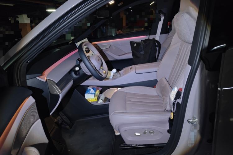 Used ONVO L60 2024 60 kWh Rear-Drive Version