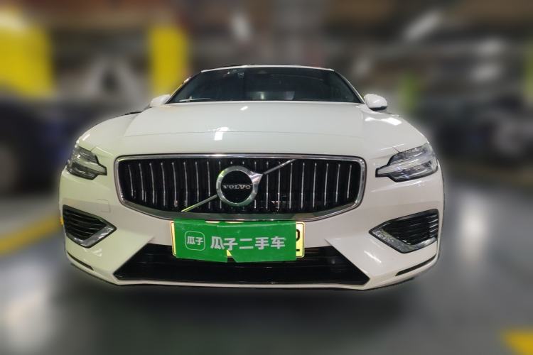 Used Volvo S60 New Energy 2022 T8 eDrive Hybrid All-Wheel Drive Smart Luxury Edition